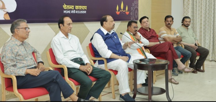 खेल संयोजक दीप मिलन समारोह संपन्न, चेतना खेल मेला 20 दिसंबर से